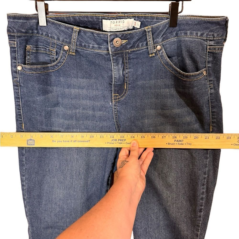 Torrid jeans size 16R - Picture 7 of 9
